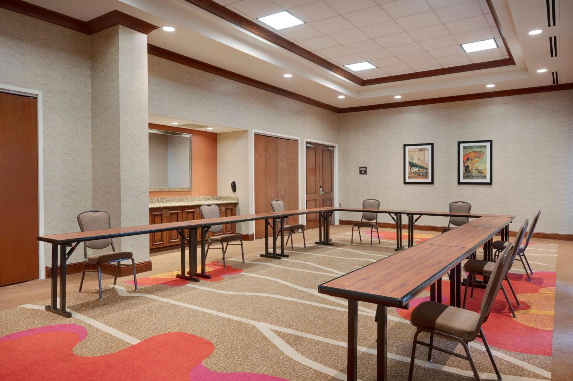 Hilton Garden Inn Chicago/Midway Airport Bedford Park Exteriér fotografie