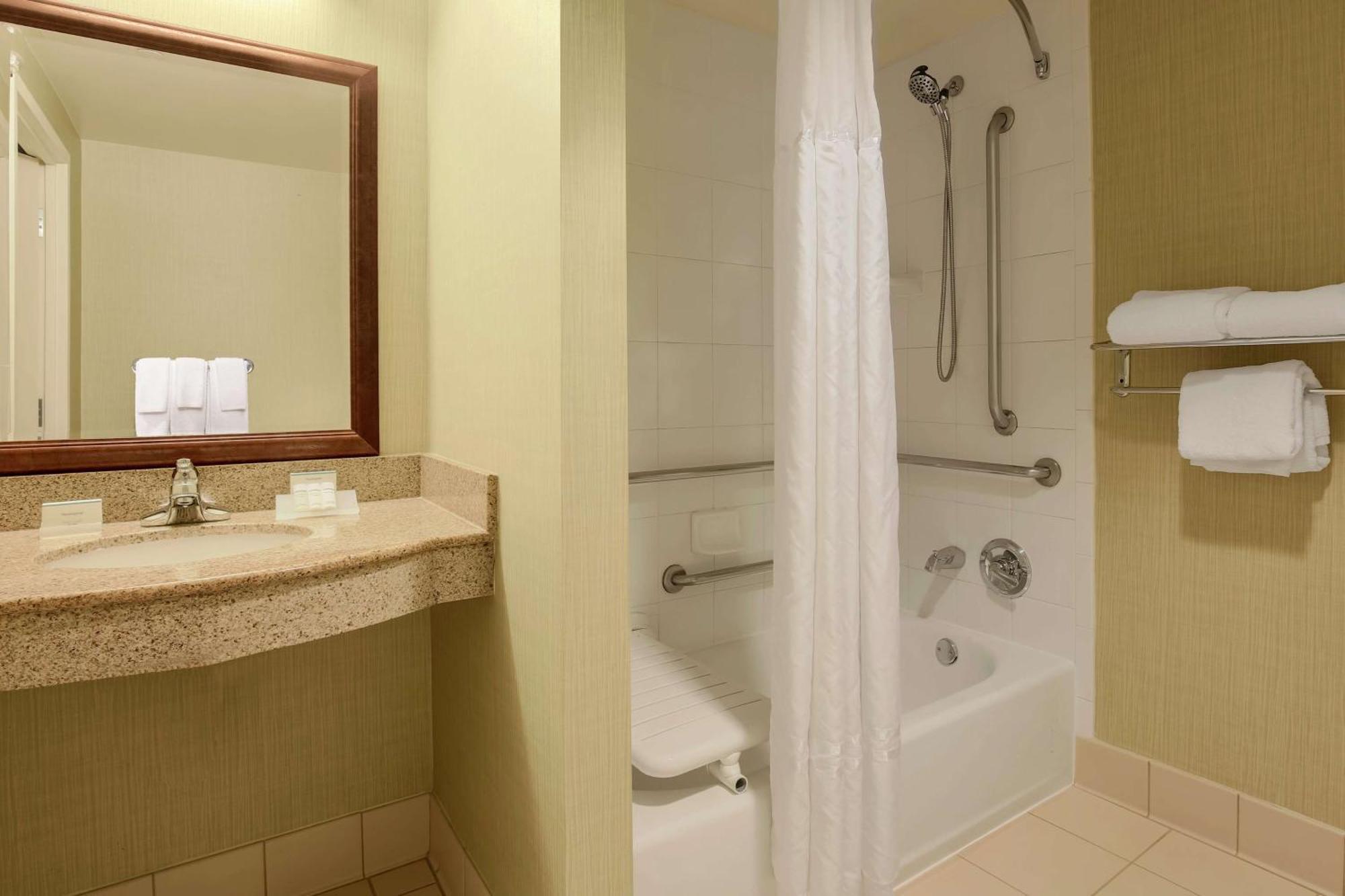 Hilton Garden Inn Chicago/Midway Airport Bedford Park Exteriér fotografie
